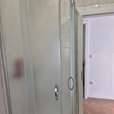 Bogumila Apartment *